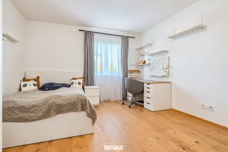 Zimmer 2
