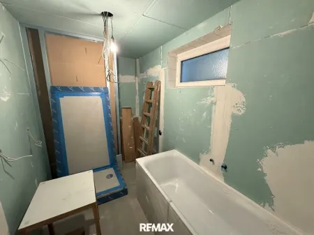 Badezimmer - EG  (noch nicht fertig gestellt)