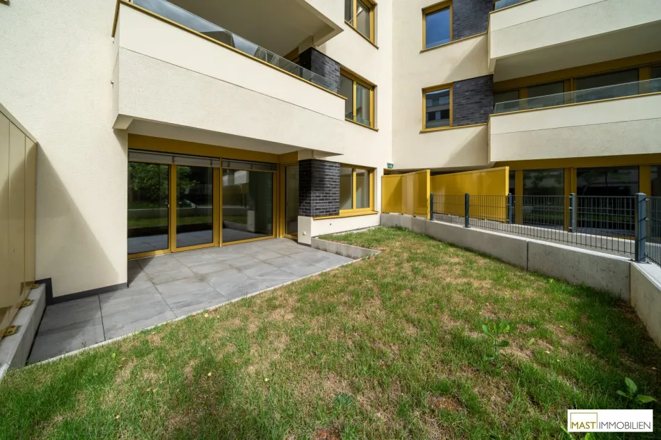 *Erstbezug* 2-Zimmer Gartenwohnung mit großzügiger Freifläche! - Bild