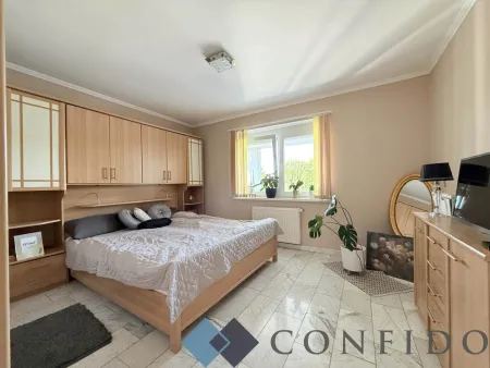 Schlafzimmer 1 EG