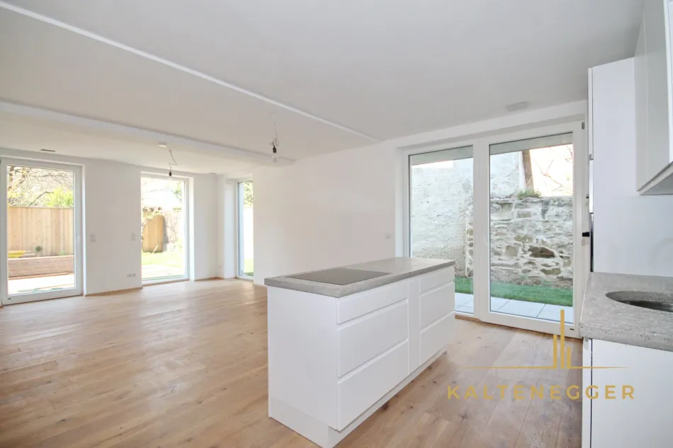 Gartenmaisonette in absoluter Ruhelage – 141 m² Wohnfläche, Eigengarten, Terrasse, Balkon und Garage - Bild