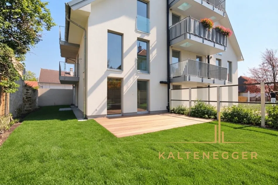 Gartenmaisonette in absoluter Ruhelage – 141 m² Wohnfläche, Eigengarten, Terrasse, Balkon und Garage - Titelbild