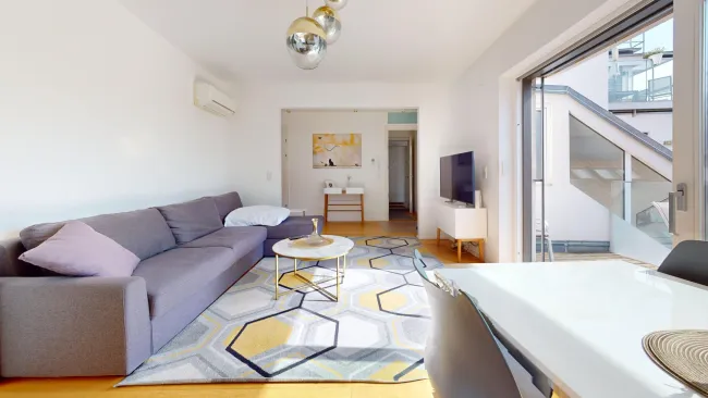 READY TO LIVE- LUXURIÖS SERVICED LOFT-ALL IN-PROVISIONSFREI - Titelbild