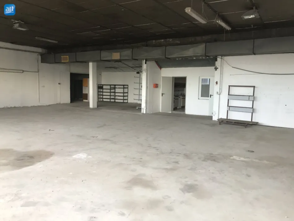 Standardisierte Lager- und Gewerbeflächen ab 300 m² - Titelbild