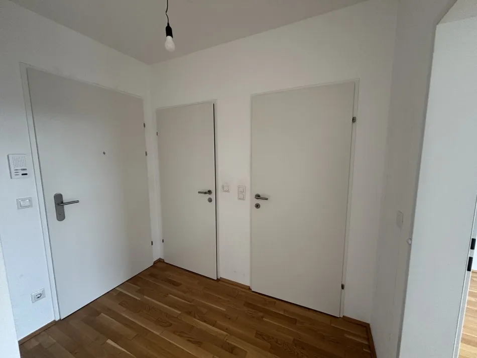 Helle 3 Zimmerwohnung im 6. Obergeschoss - Bild