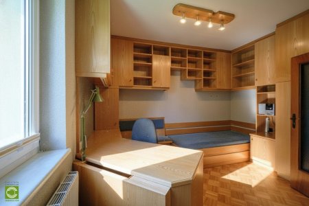 CHRISTOPH CHROMECEK IMMOBILIEN - PERCHTOLDSDORF - Top möblierte 4-Zimmer-Familienwohnung mit Loggia und Kfz-Abstellplatz!