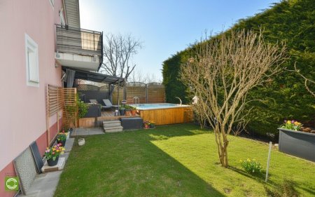 CHRISTOPH CHROMECEK IMMOBILIEN - Brunn am Gebirge - Top Doppelhaushälfte mit kleinem Garten und Pool!