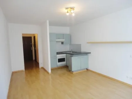 Kleines Juwel in Toplage - 1,5 Zimmer-Wohnung im Herzen des 9. Bezirks - PRAMERGASSE - Bild