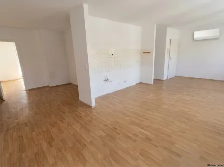 Attraktive lichtdurchflutete ca. 68,40 m² Wohnung mit 24,70 m² südostseitiger Terrasse