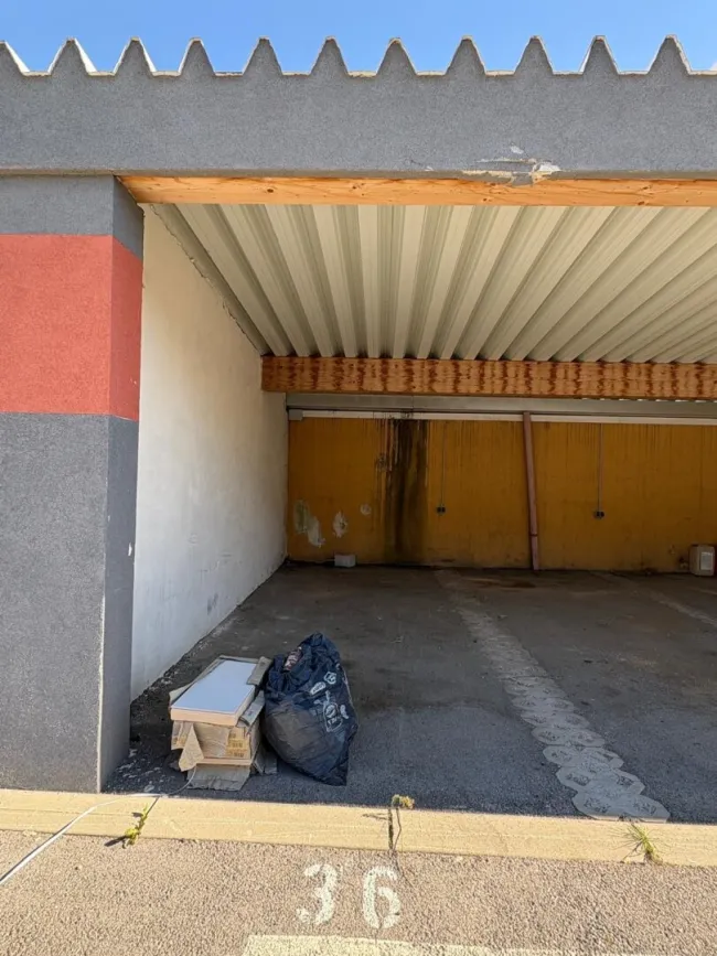 Stellplatz überdacht (Carport) – Auto, Wohnmobil, Anhänger - Bild