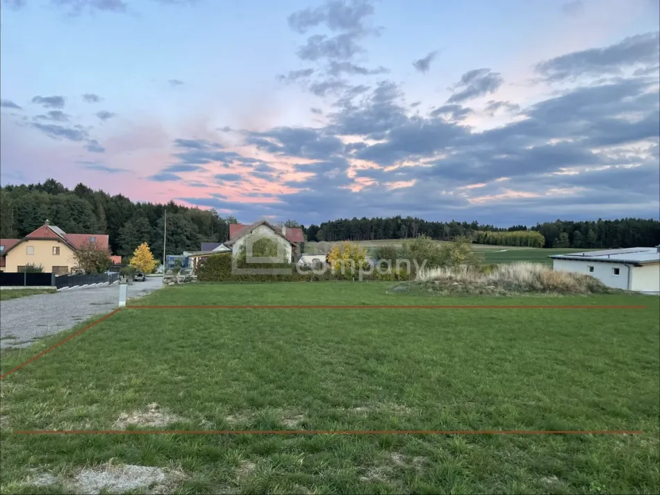 Viel Platz für Ihre Wohnideen: 811 m² in Pallweis - 5 Baugrundstücke verfügbar! - Titelbild
