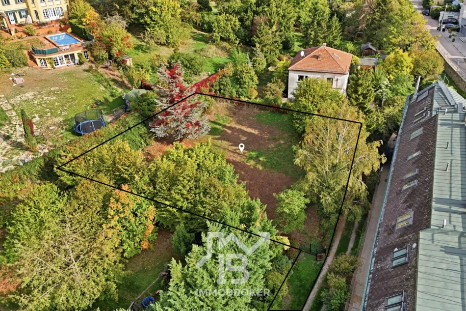 uneinsehbares Villengrundstück mit 1.287 m² in Klosterneuburg - Verwirklichen Sie schon bald Ihr Traumhaus! - Bild