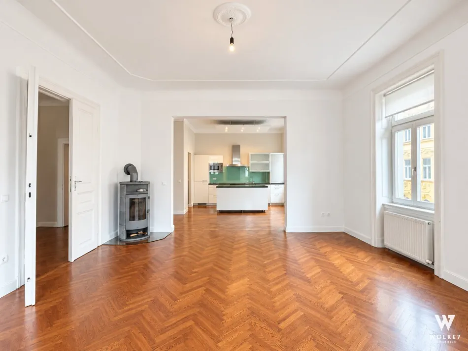 +++ Stilvolle 114m²-Altbauwohnung in TOP LAGE mit Erker & Schwedenofen I Lift I Garage I Nähe Mariahilfer Straße ++ - Bild