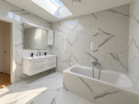 Badezimmer DG mit Oberlichte