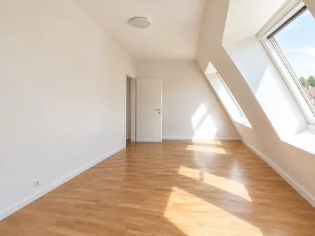 Zimmer 1.OG