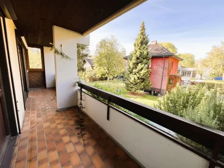 Überdachter Balkon