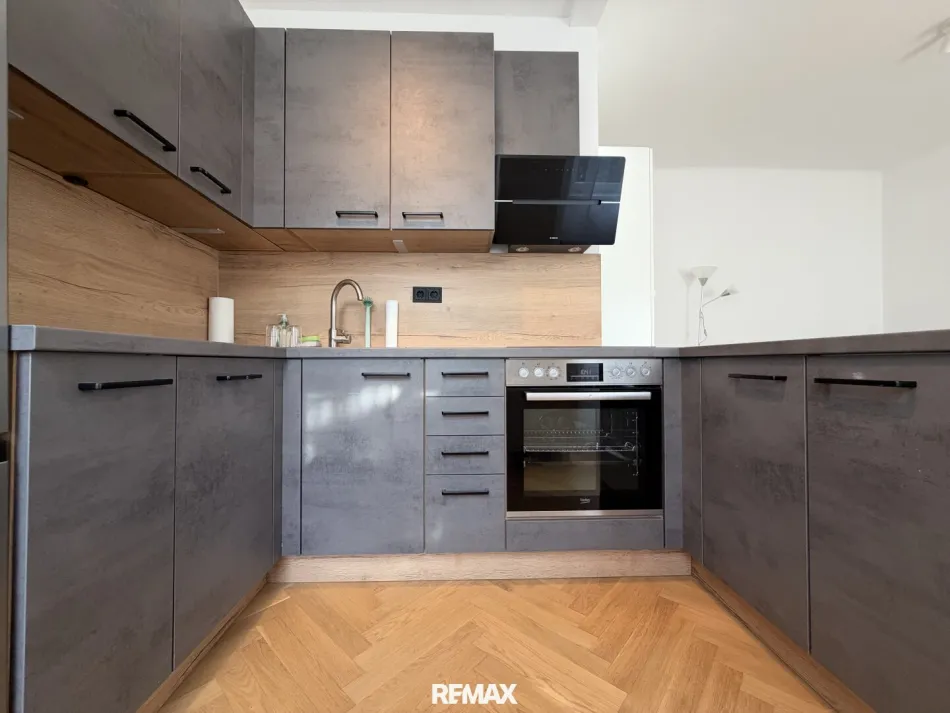 Altbaucharme trifft Stadtleben – 2 Zimmer nahe der Meidlinger Hauptstraße - Bild