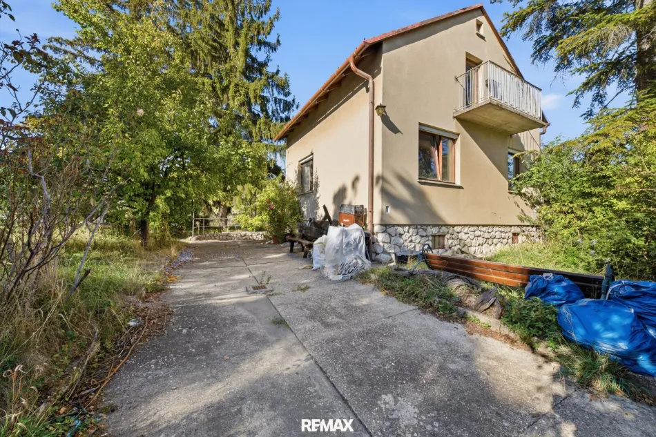 Eigengrund mit Altbestand (Abrissobjekt) in der Setzgasse in Bisamberg: Perfekt für Ihr Traumhaus oder Bauträgerprojekt ( 2 WE möglich) - Bild