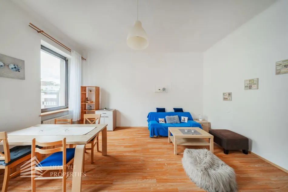 Charmante 2 Zimmer Wohnung nahe Schönbrunn - Bild