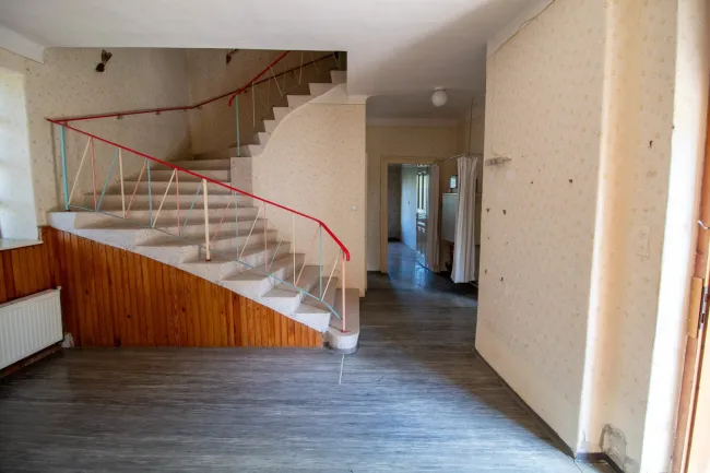 Vorraum mit Stiegenaufgang