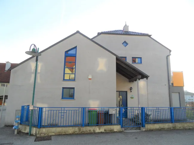 Ansicht mit Hauseingang