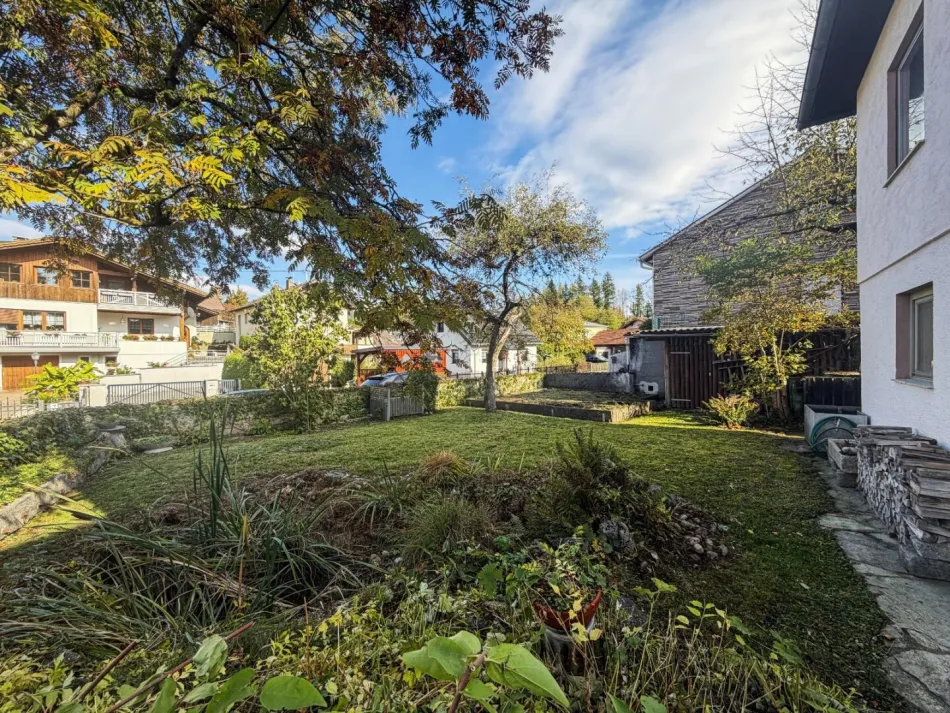 Charmantes Wohnhaus mit großem Garten und überdachter Terrasse in ruhiger Lage von Ranshofen - Bild