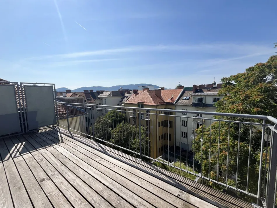 Traumhafte 2-Zimmer-Maisonette mit Terrasse in Grazer Innenstadt - Titelbild