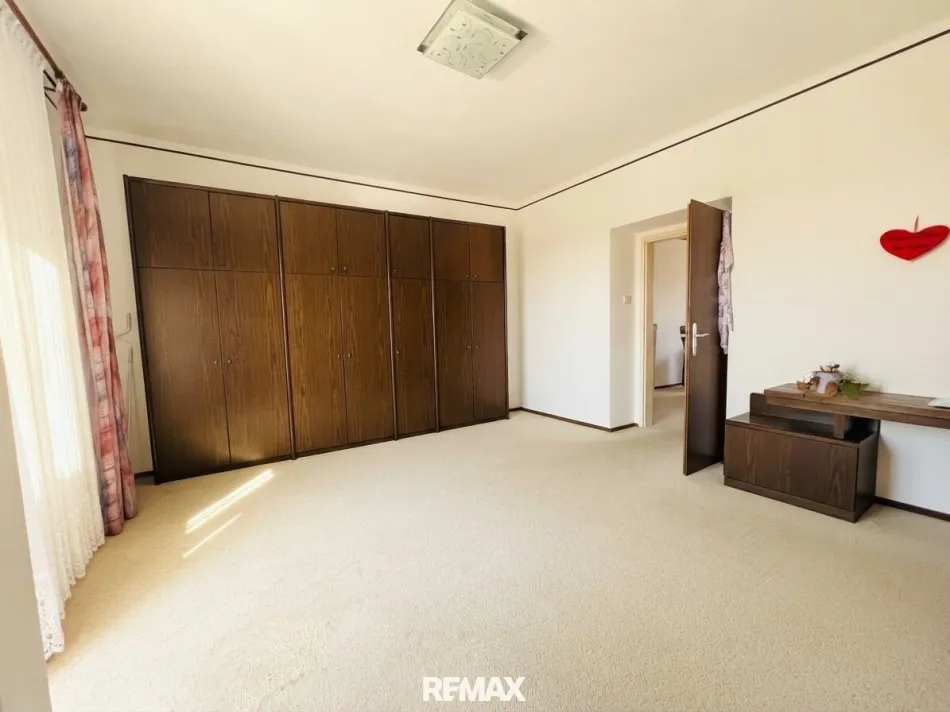 Großzügige 3-Zimmer-Wohnung im Herzen von Eisenstadt – viel Platz und individuelles Gestaltungspotenzial ! - Bild