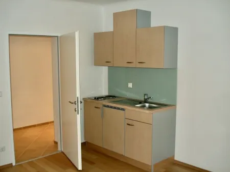 Küchenzeile - in Zimmer 1