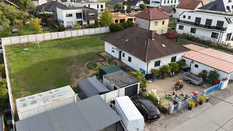 Gepflegter Bungalow mit Garten & mehreren Stellplätzen in Gerasdorf – 4 Zimmer, 105m²! - Titelbild