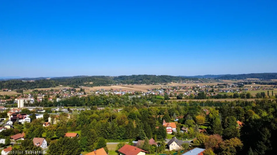 Ein Ort, an dem Ruhe zum Luxus wird! Traumhafte Aussicht am Buchkogel – exklusives Bauträgergrundstück in Wildon! - Bild