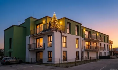 Ein Zuhause zum Verlieben - Neubau: Tolle ca. 65 m² Wohnung mit ca. 64 m² Eigengarten und Terrasse