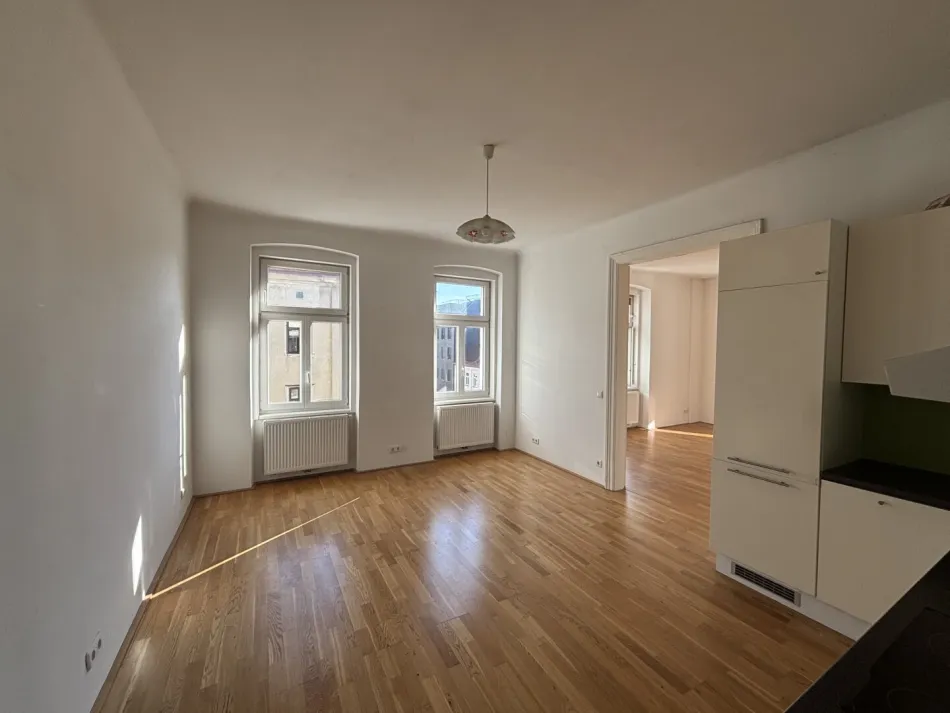 Helle und gepflegte Altbauwohnung in ruhiger Seitengasse nahe Yppenplatz und Brunnenmarkt - Titelbild
