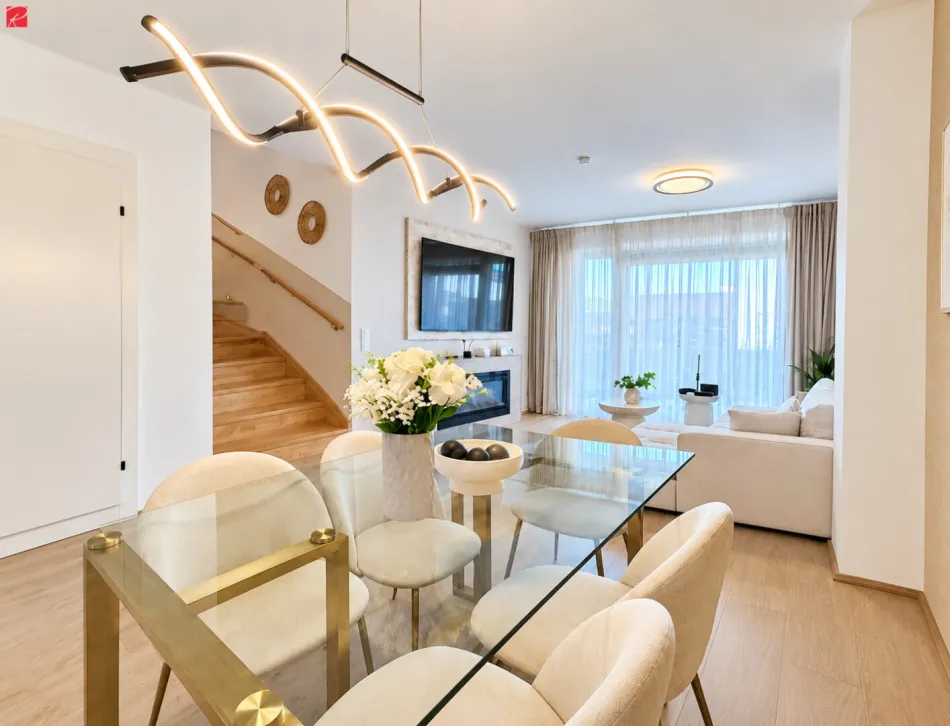 Neubau-Maisonette mit maßgefertigter Einrichtung, E-Ladestation und Eigengarten - Titelbild