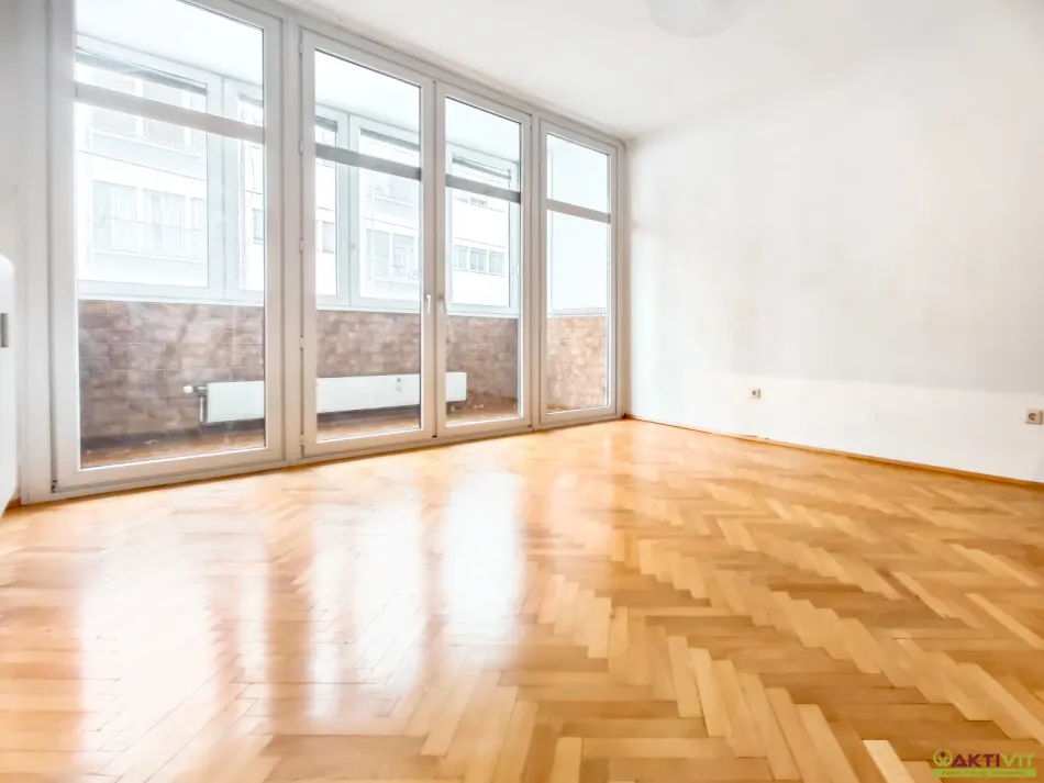 Zentrale 2-Zimmer-Wohnung mit Loggia und Parkplatz in Graz - Gries. - Titelbild