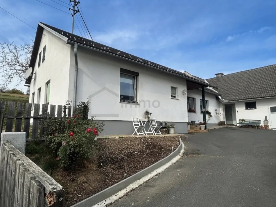 Schöner Selbstversorgerhof in Thermenumgebung mit ca. 1,4 ha Grund - Bild