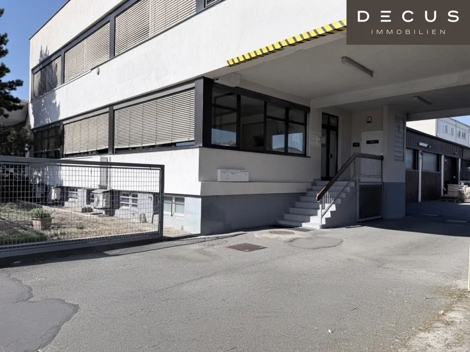 Halle mit Büro und zusätzlichen Lageroptionen - Bild