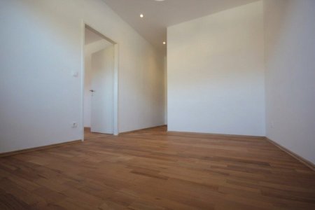 Erstbezug nach Sanierung!