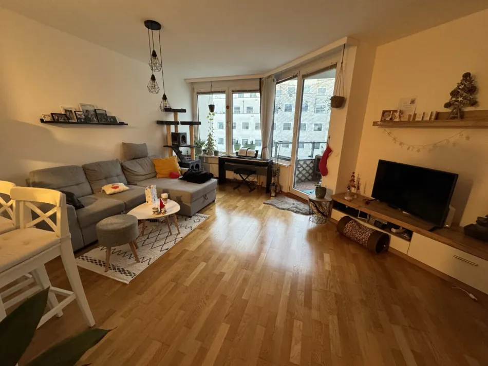 Gepflegte 2-Zimmer-Wohnung mit Loggia und Tiefgaragenplatz nur 600m vom Praterstern - Bild