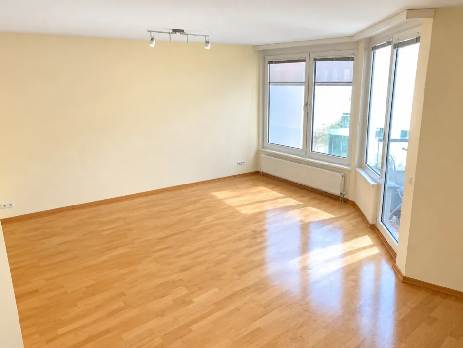 Gepflegte 2-Zimmer-Wohnung mit Loggia und Tiefgaragenplatz nur 600m vom Praterstern - Titelbild