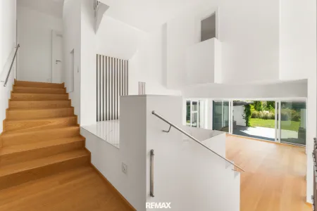 Villa 1 Wohn- Esszimmer Bild 3
