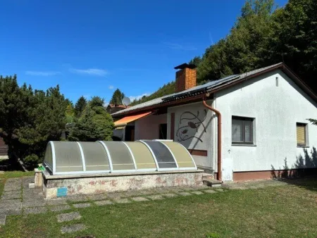 Klein, fein und mit viel Potenzial - gepflegter Bungalow mit sonnigem Garten, Gruberau - Bild