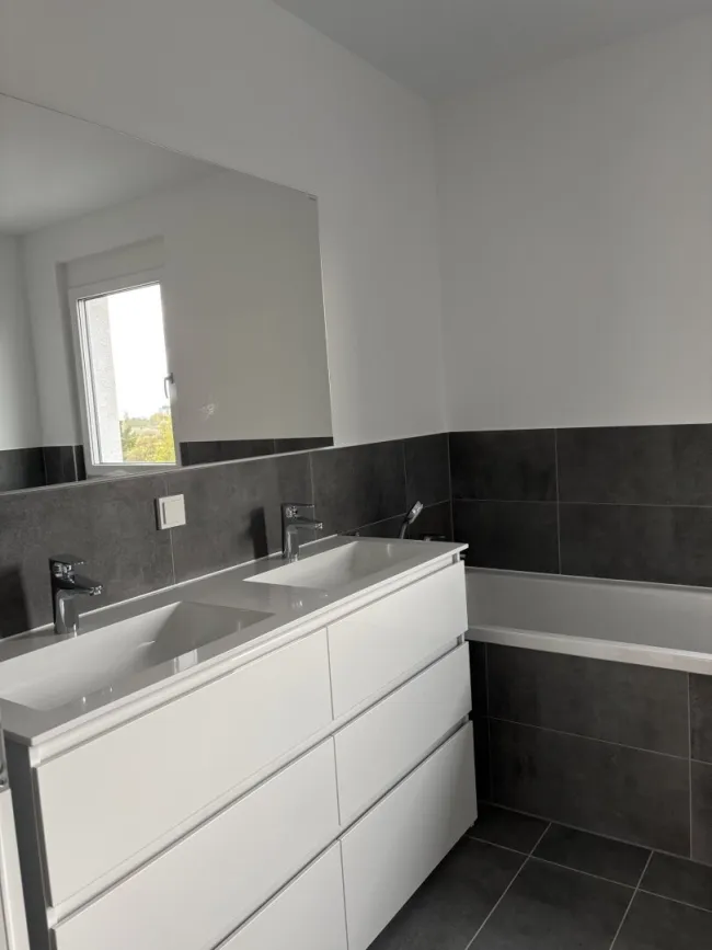 Gumpoldskirchen, Erstbezug - Bild