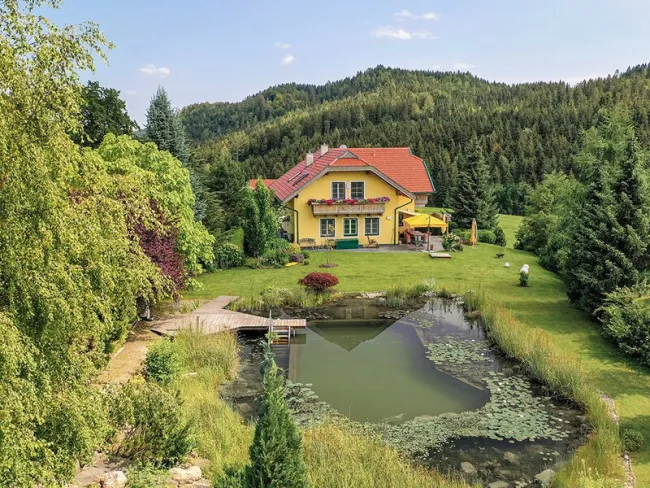 Landhaus mit Naturbadeteich in absoluter Natur- Ruhelage! - Bild