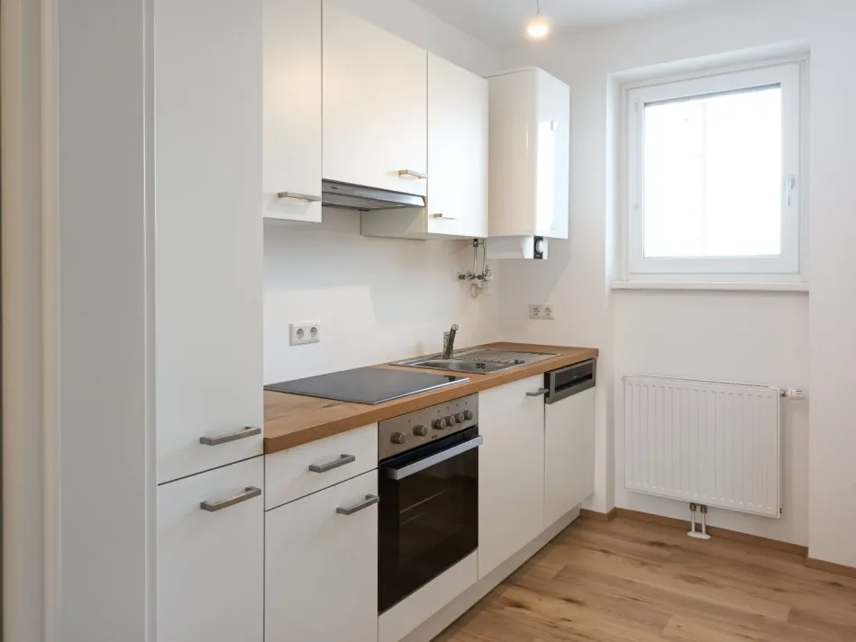 Moderne 4-Zi-Wohnung, vollsaniert - Mietaktion - Titelbild