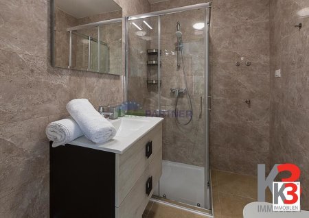 K3 - Zweizimmerwohnung in Meeresnähe in Novigrad