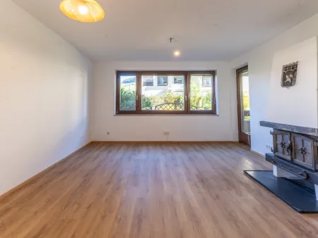 Wohn-Esszimmer mit Kaminofen