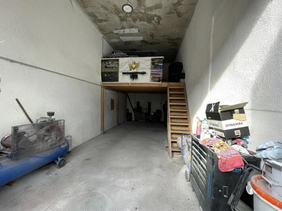 PROVISIONSFREI!!! Moderne Lager-/Garagenhalle ca. 36 m² zu vermieten FA6 - Titelbild