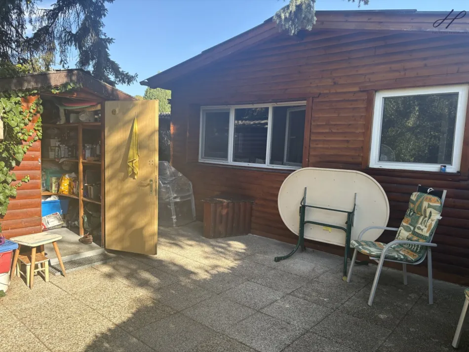 Sonniges Ferienhaus mit schattigem Plätzchen - Nur wenige Minuten zum Badestausee Forchtenstein! - Titelbild
