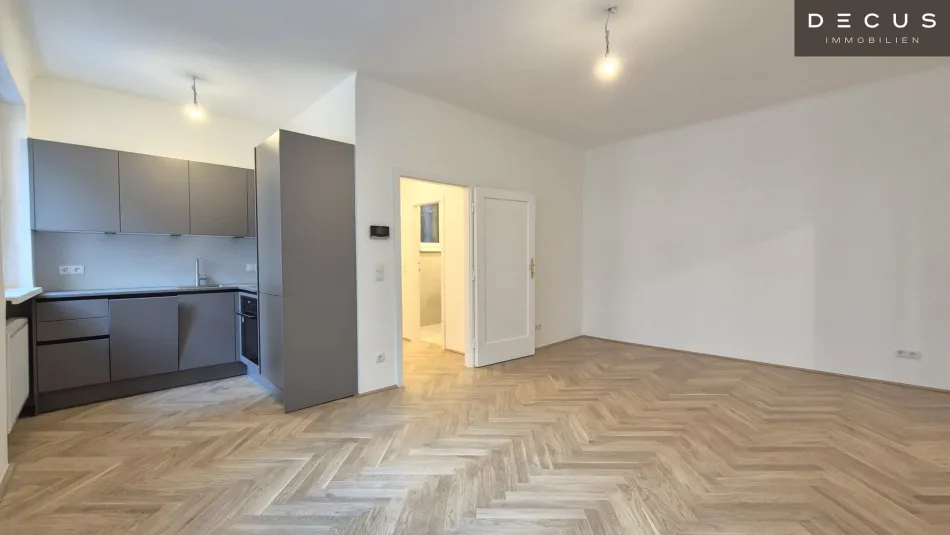 | 2 ZIMMER | WOLLZEILE | 3. LIFTSTOCK | - Titelbild